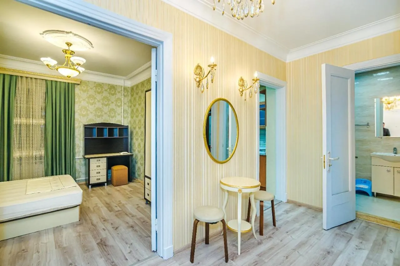 Apartment Dafne Μπακού 0*,