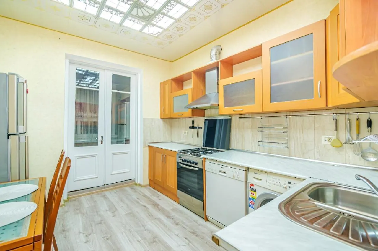 Apartment Dafne Μπακού
